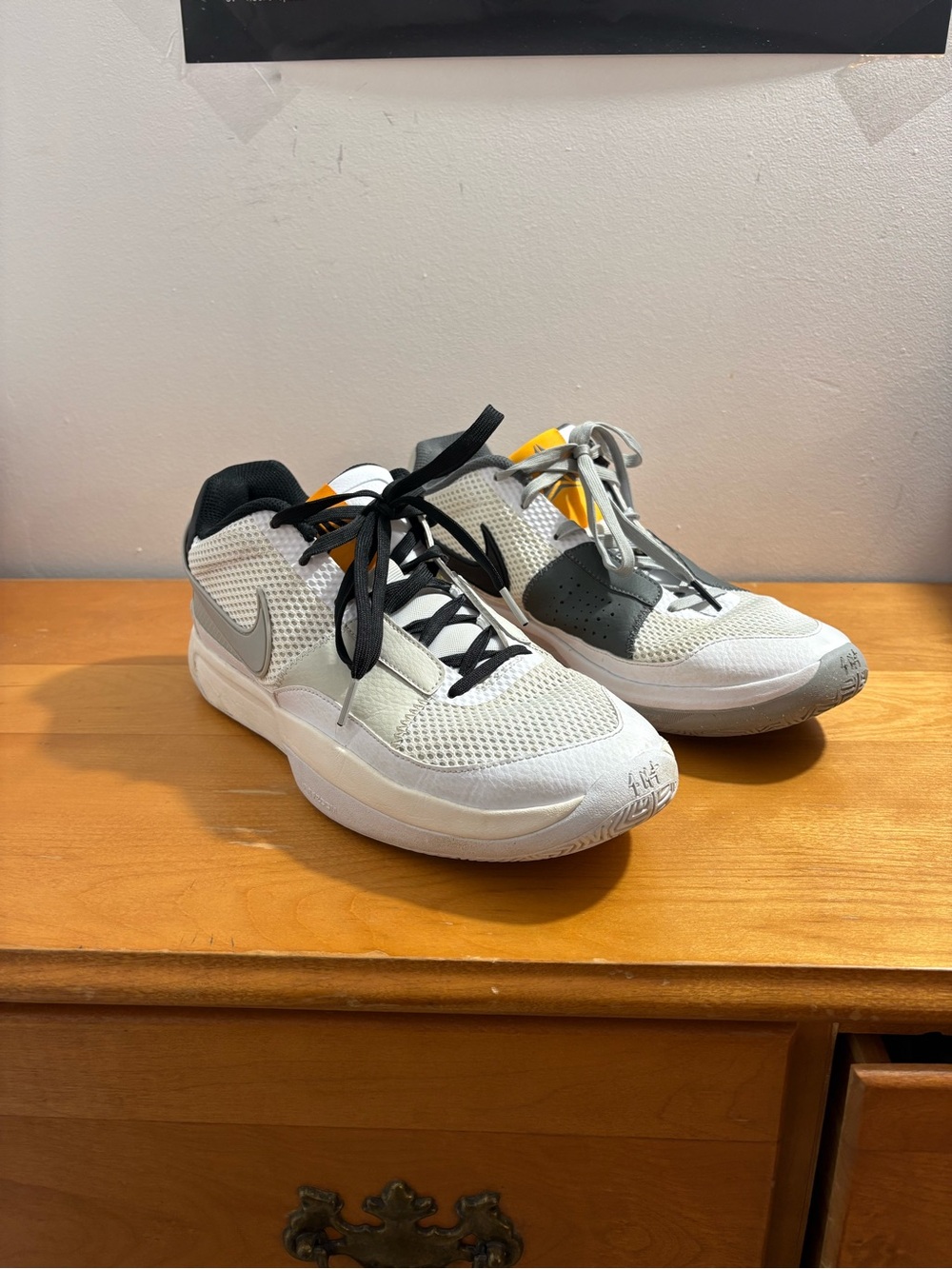Nike Ja 1 Light Smoke Grey mismatch